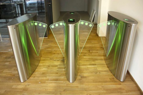 Speed Lane, Turnstile & Revolving Door