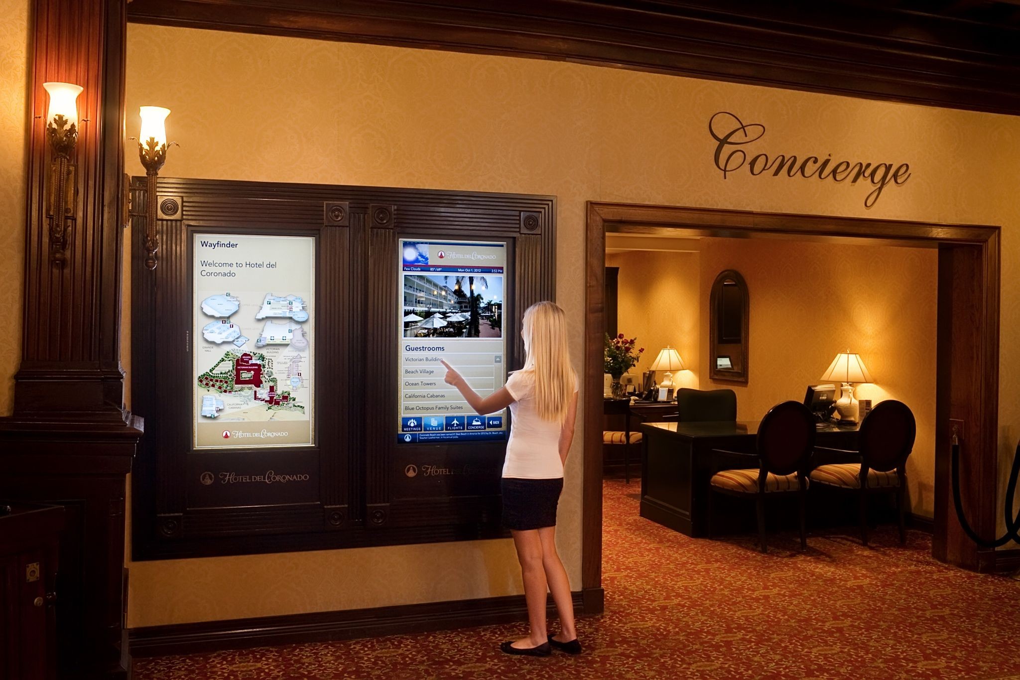 Digital Signage