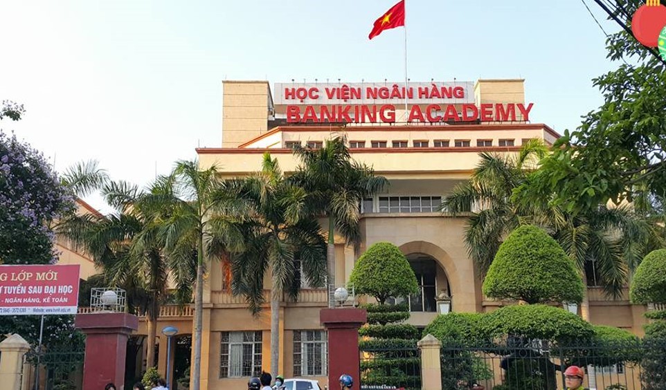 Học viện Ngân hàng